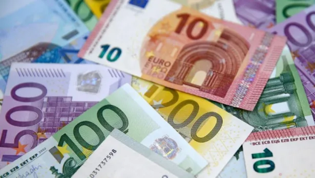 Euro üzerinde enerji baskısı
