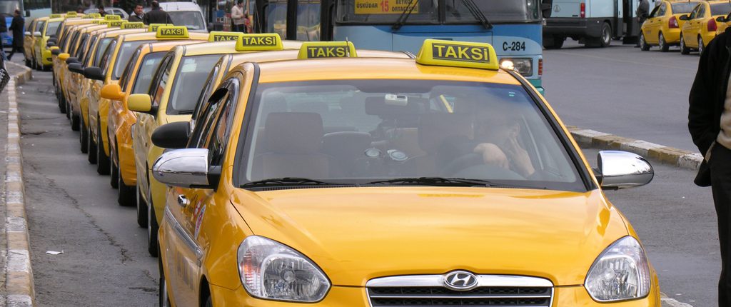 İstanbul'da taksimetre ücretlerine zam geldi. İşte yeni fiyatlar!