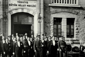 turkiye-buyuk-millet-meclisinin-acilisi-ve-kurtulus-mucadelesi-9f8e3rur.jpg