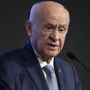 bahceli-ulkuculuk-maskesi-altindaki-oyunlari-bozuyoruz-bnkds58v.jpg