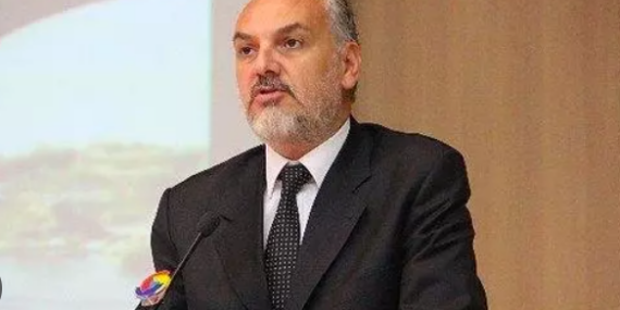 Burak Arzova’nın Faiz ve Dolar Hedefi Yorumları