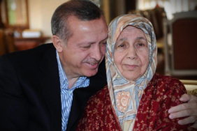 cumhurbaskani-erdogan-annelerimizin-degerini-unutmayalim-5m1i16ft.jpg
