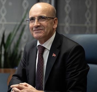 hazine-ve-maliye-bakani-mehmet-simsek-enflasyonla-mucadelede-kararlilik-gosteriyor-lytzvqnx.jpg