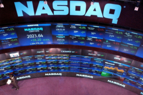 nasdaq-tarihi-bir-basariya-imza-atti-ilk-kez-17000-seviyesinin-uzerinde-kapandi-ufd4lesh.jpg