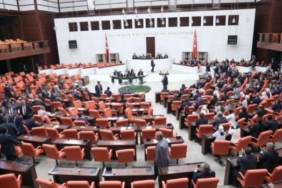 politik-gundemde-bugun-ve-siyasi-gelismeler-vzmhzdvn.jpg