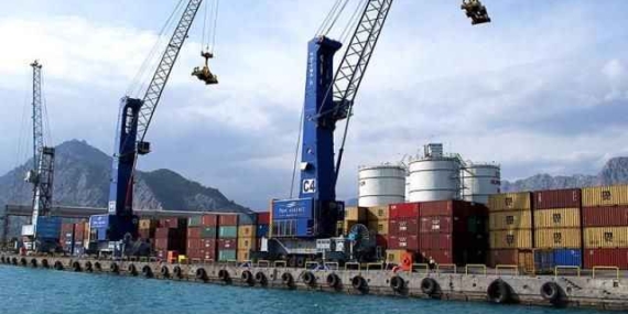 Rusya, Benzin İhracat Yasağını Kaldırmayı Planlıyor