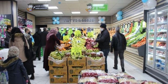 Tüketici Güveni Sabit Kaldı: Yatay Seyir Devam Ediyor