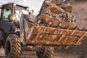 turktraktor-is-makineleri-sektorunde-10-yilini-coskuyla-kutluyor-8d1bwmnx.jpg