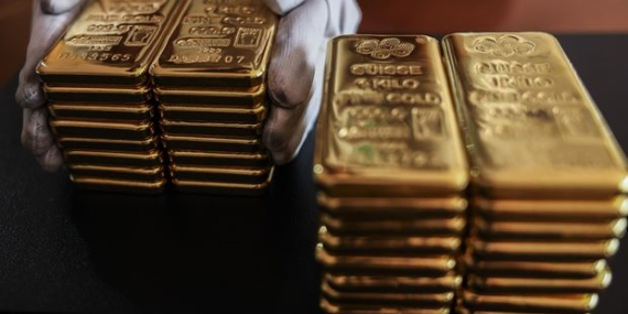 Altın Fiyatlarındaki Dalgalanma Devam Ediyor