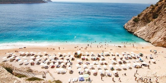 Antalya’da turizm sektörü sarsıntıda: Alman şirketi iflas bayrağı çekti