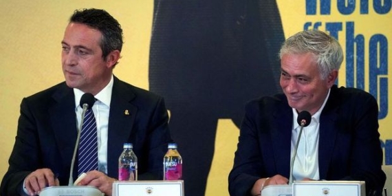 Fenerbahçe, Jose Mourinho’nun maaşını borsaya açıkladı