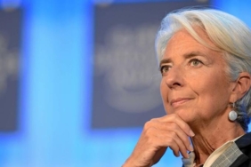 lagarde-avrupa-merkez-bankasinin-enflasyon-hedefini-basarmasini-bekliyor-1dguznkq.jpg