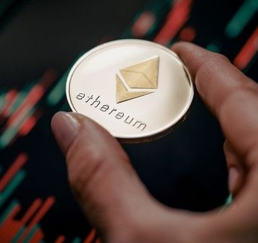unlu-yatirimci-ether-etfinde-geri-adim-atti-ahsdzmvl.jpg