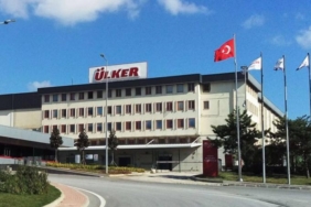 ulkere-550-milyon-dolarlik-finansman-sagladi-awd65jhn.jpg