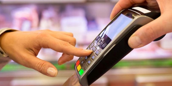 Kartlı harcamalarda son 2,5 yılın en düşük artışı kaydedildi