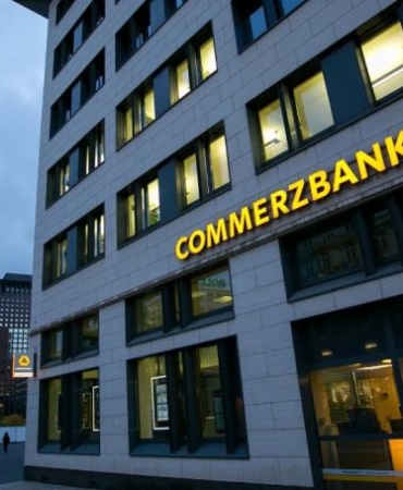 commerzbank-almanyada-hisse-senetlerini-azaltma-karari-aldi-ysxuegpz.jpg