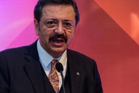 tobb-baskani-hisarciklioglu-risklerin-sigorta-sirketlerine-devredilmesi-gerektigini-belirtti-3nshgqdt.jpg